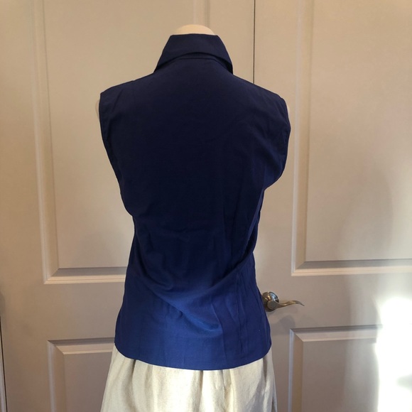 DANIEL & REBECCA sleeveless button down top - Picture 3 of 7